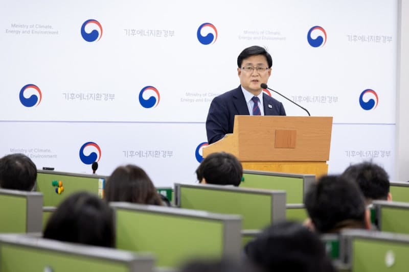 김성환 기후장관 "내년부터 재생에너지 연 10GW 확대…AI 전력 수요 대응 총력"