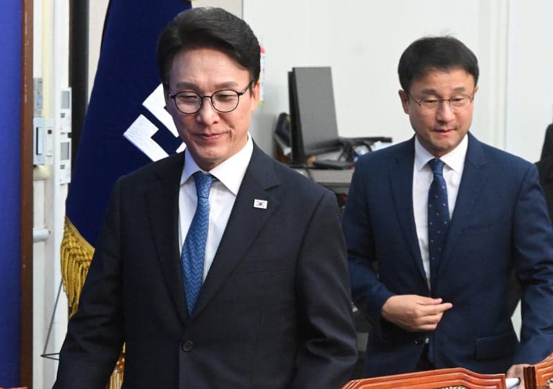 유엔사 "北 지뢰는 정전협정 위반"…여야, 책임 소재 두고 정면충돌