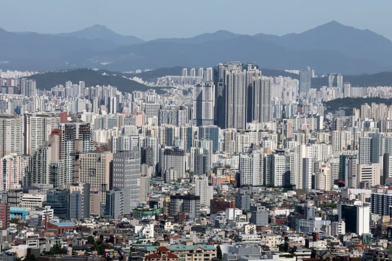 서울 아파트값 86주 연속 상승…역대 최장 기록 갈아치웠다