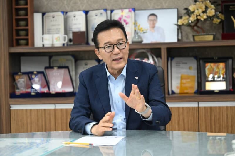 경찰, ‘선거법 위반 혐의’ 이재호 연수구청장 강제수사 착수