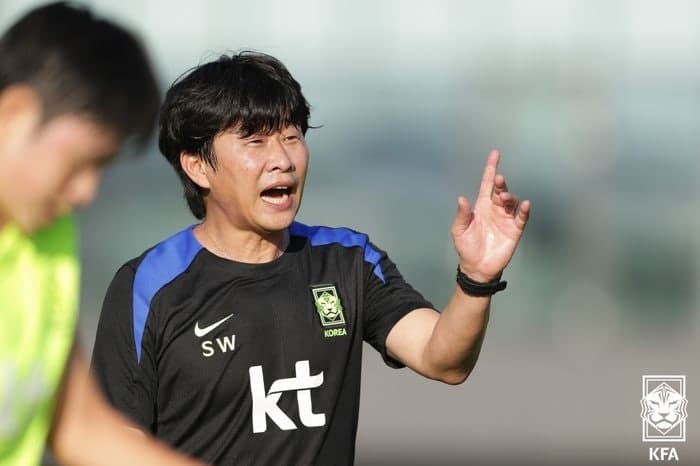 신상우 감독, 중국 꺾고 동메달 정조준…유종의 미 거둔다