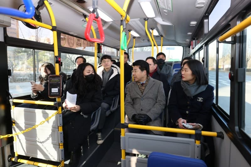 송파구, 마을버스 ‘송파01번’ 증차로 출퇴근길 배차 간격 단축