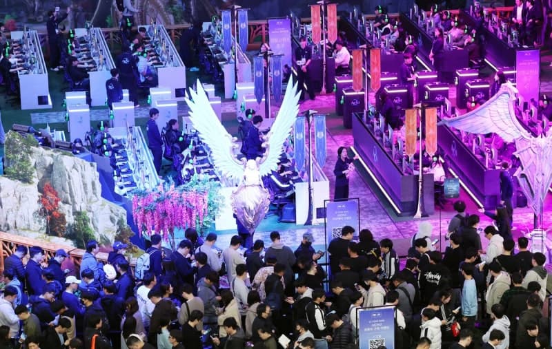 지스타 2026, 국내 대형사 빈자리 채우는 중국 게임사 공세