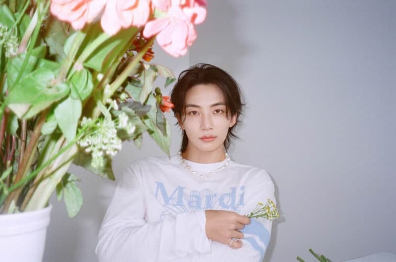 마르디 메크르디, 첫 유니섹스 라인 출시…세븐틴 정한 앰배서더 발탁