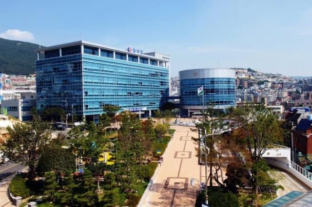 부산 동구, 북항 돔구장 유치 위해 민관 추진협의체 공식 출범