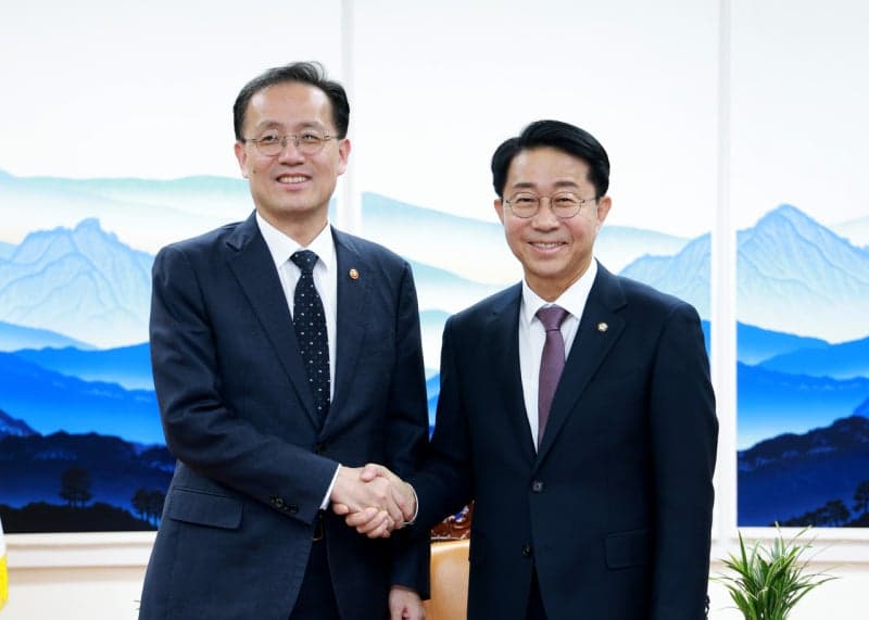 조정식 국회의장 "경제 성장 온기, 국민 삶에서 체감돼야"