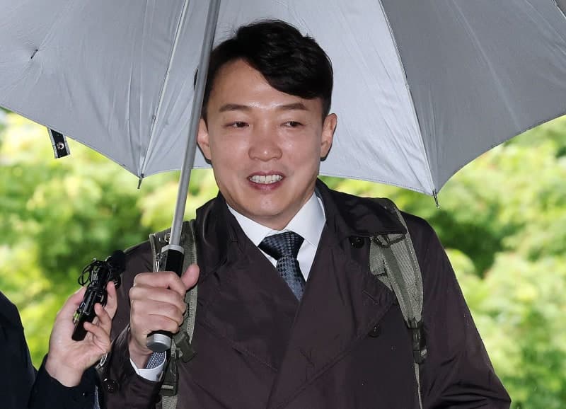 위장전입·비밀누설 혐의 이정섭 검사, 징역 1년 6개월 구형