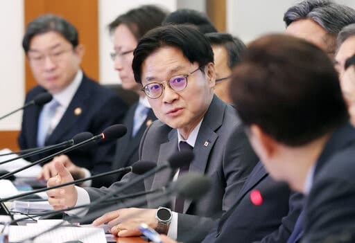 이재명 대통령, 대미투자 협상 이끈 김정관 장관에 “유능하고 충직한 공복”