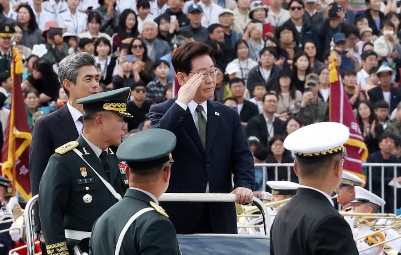 이재명 대통령, DMZ 지뢰 폭발에 "불의의 사고" 언급하며 북한 책임론 비껴가