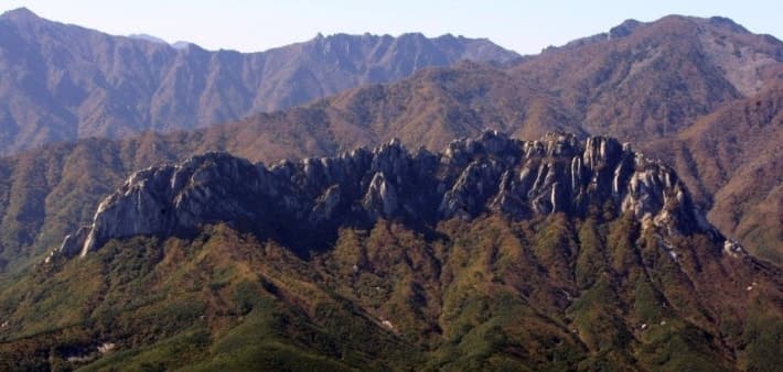 설악산 울산바위 인근 대규모 아파트 건립 계획 재검토 촉구