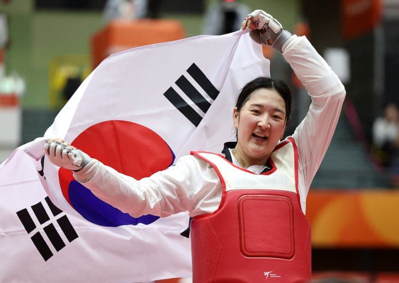태권도 송다빈 나고야 AG 금메달… 겨루기 유일한 金 수확