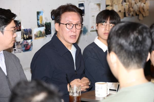김민석 "2028 총선 주전장은 부산·낙동강…개헌으로 민주주의 정신 확립할 것"