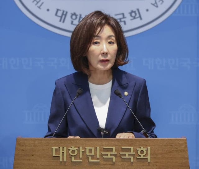 나경원 "김태규 제명은 의회 독재…민주당의 이중잣대 비판"
