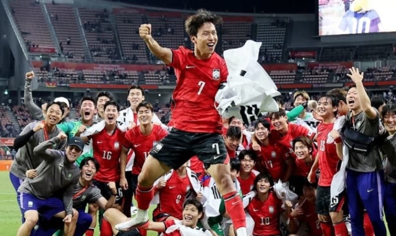 2026 아시안게임 축구 결승전 중계한 네이버 치지직, 동시접속자 123만 명 기록