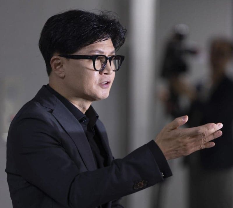 한동훈 “노무현 일가 박연차 돈 맞나”…곽상언과 이틀째 설전