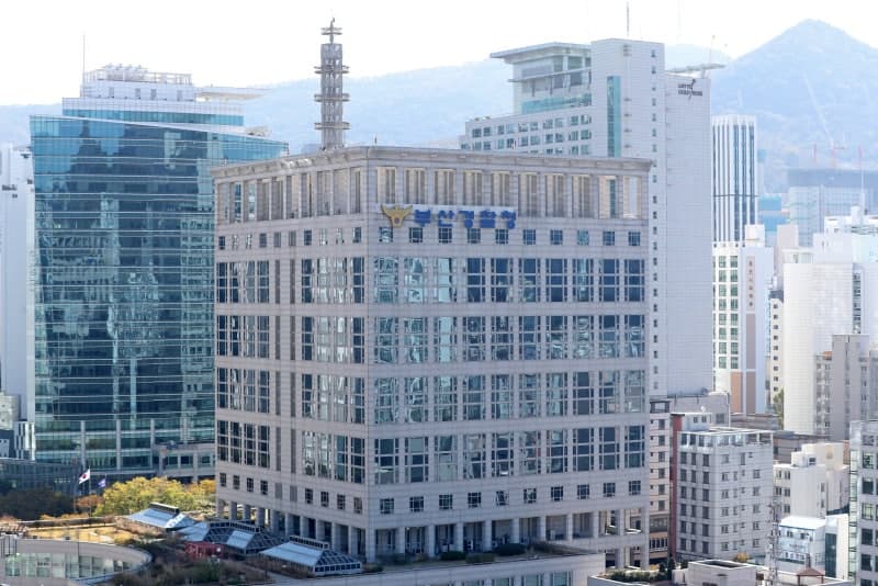 부산 영도구 편의점서 직원 위협하고 술·담배 훔친 40대 남성 검거