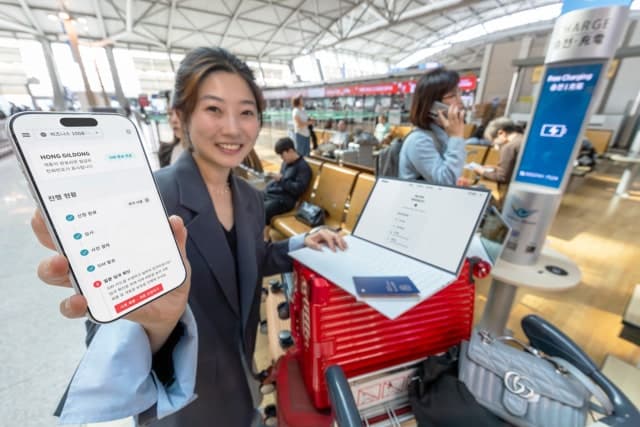 출국 전 여권으로 일본 번호 개통…KT 재팬, 알뜰폰 '티티 모바일' 출시