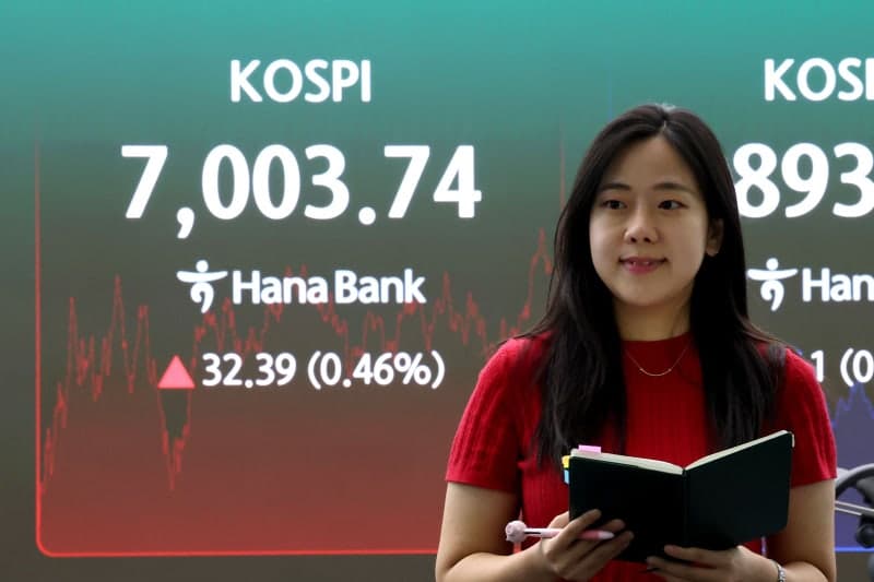 삼성전자 3분기 실적 발표 임박…코스피 7000선 안착 시험대