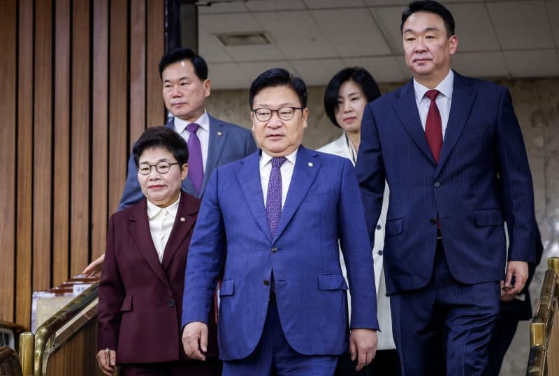 국민의힘, 싱가포르영화제에 '암살자(들)' 개막작 선정 철회 요구 서한 발송