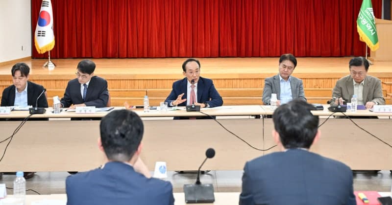 추경호 대구시장 "1년 걸리던 행정 일주일로"…공직사회 관행 파괴 주문