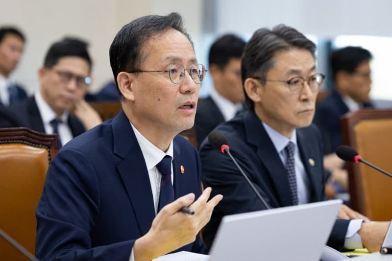 재경부 국감서 터진 '54조 손실' 레버리지 ETF 책임론과 대미 투자 공방