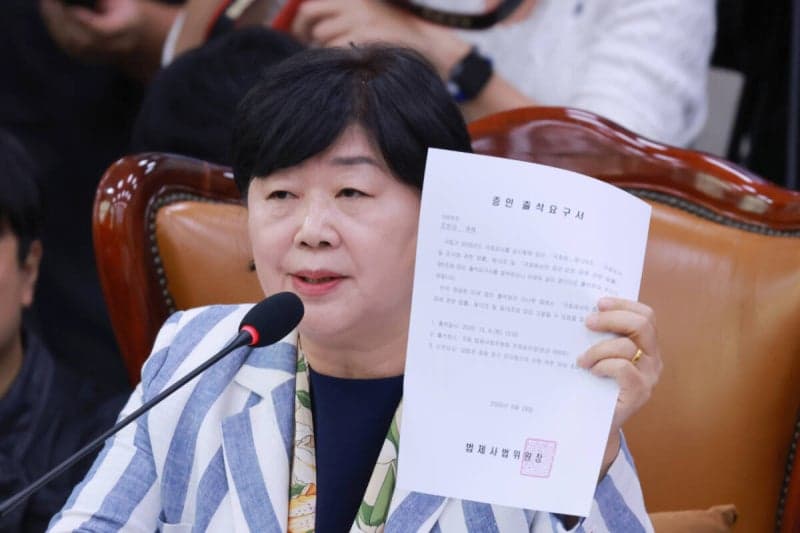 조희대 대법원장 국감 도중 이석 논란…서영교 "임의 이석은 엄청난 특혜"