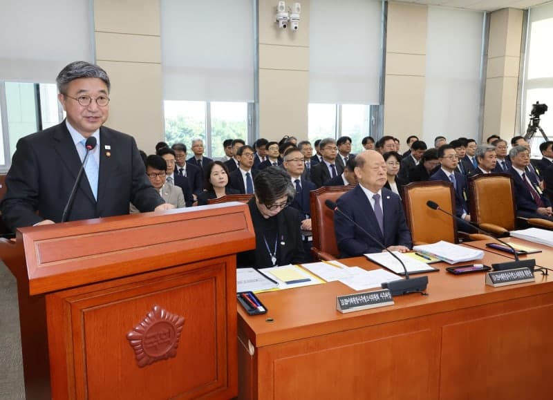 윤호중 장관, 수장 없는 중수청 출범에 "송구"…김지용 후보자 검증 신중 기했다