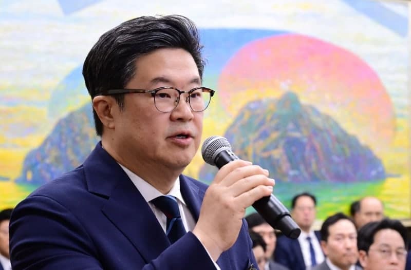 MBK파트너스, 홈플러스 보통주 2.5조 전량 무상소각…매각 속도낸다