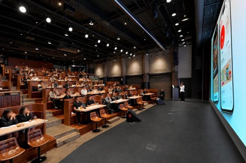 레드버튼, 가맹점주와 첫 '패밀리데이' 개최…상생 소통 강화