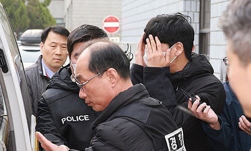 돈 받고 남의 집에 오물 뿌린 '사적 보복 대행' 일당 1심서 실형