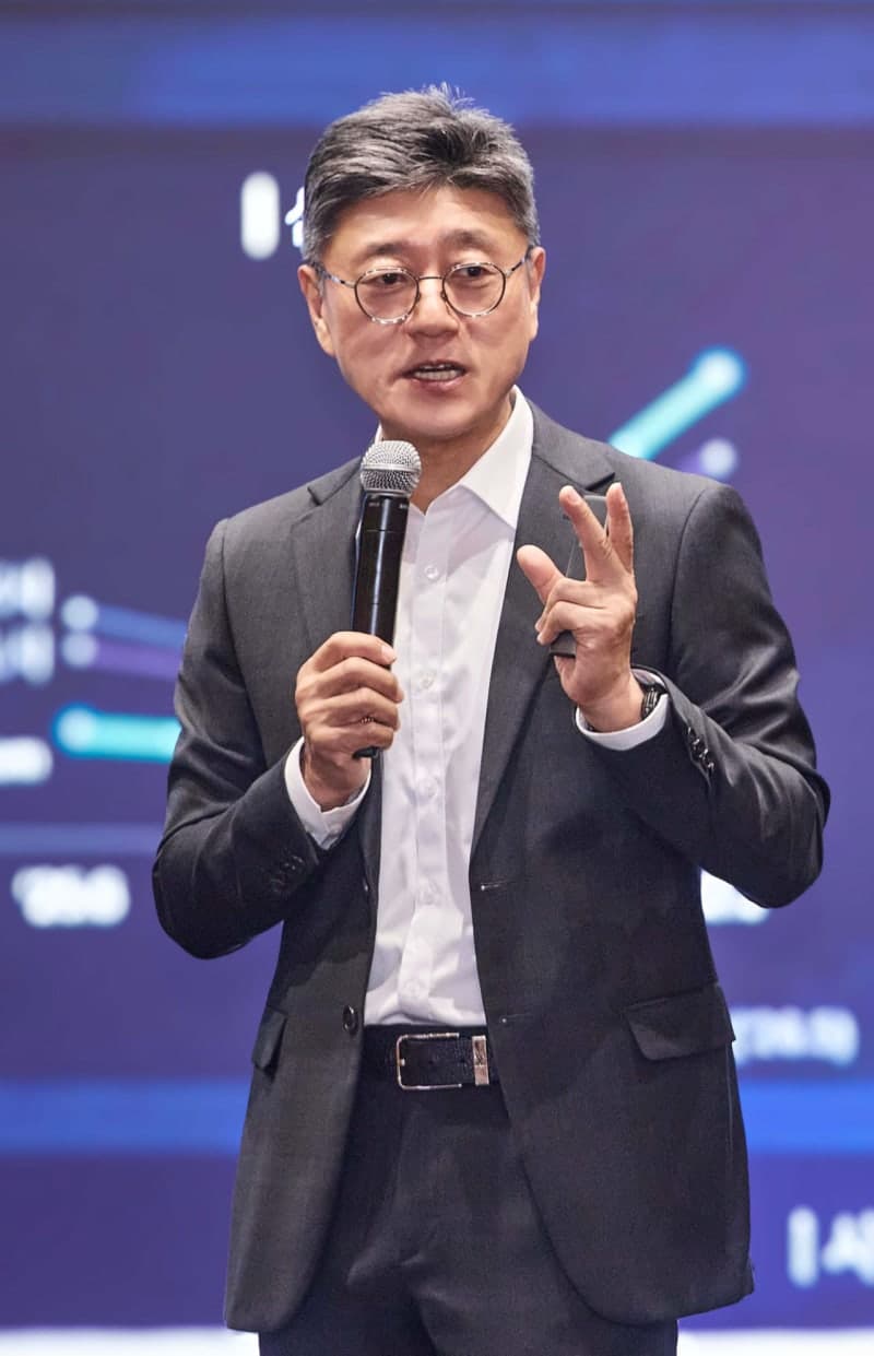 SK텔레콤, 통신·AI 묶는 '성장 기어' 가동…'토큰 게이트웨이' 신사업 추진