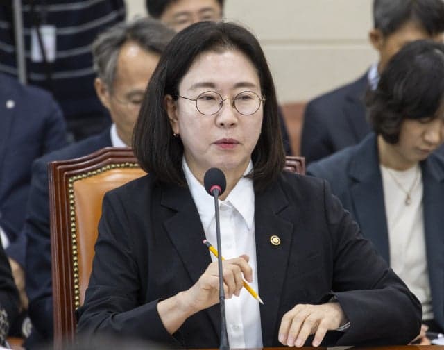 거제 폭우 예보 실패한 기상청, 국감서 뭇매…이미선 청장 '모든 책임 지겠다'