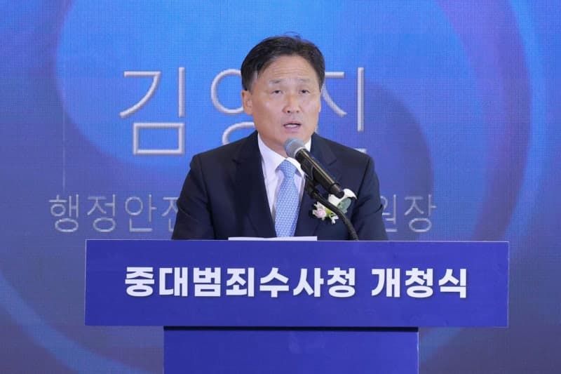 김영진 의원, 현역 의원 비서실장 차출 반대…보궐선거 쟁점화 우려