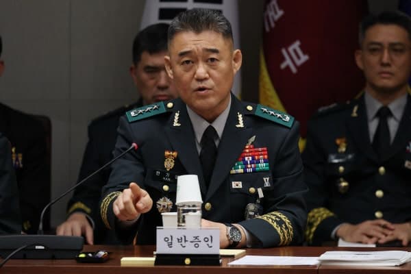 ‘빈총 경계’ 논란 한기성 전 1군단장, 국감서 “대비태세 문제없었다” 주장