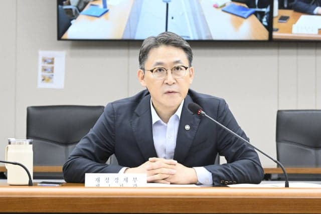 정부, 일자리전담반 가동…청년·제조·건설 고용 부진 집중 점검