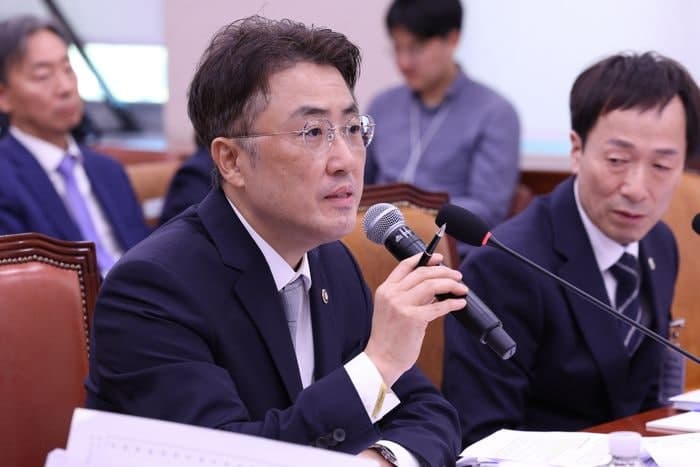 이진수 법무장관 대행 "도이치 수사로 검찰 신뢰 저하…보완수사권 폐지 부작용 우려"