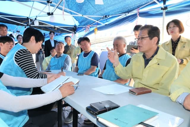 전주시, 화재 피해 송천동 농수산물시장 활어동 대체시설 내년 10월 준공