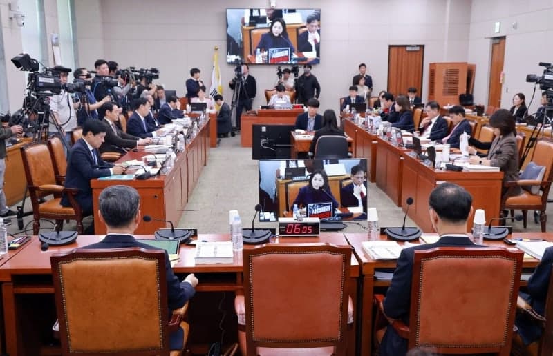 국정감사 사흘째…공소청 출범부터 수입 전기차 안전까지 여야 격돌