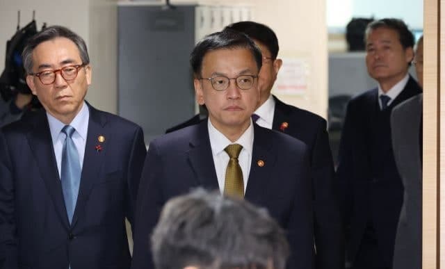 최상목 법관 기피 신청 4개월째 계류…내란특검, 대법에 신속 결정 촉구