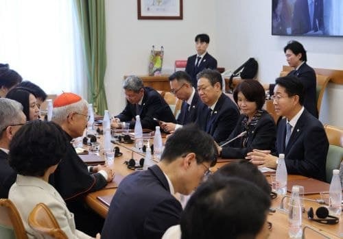 조정식 국회의장, 교황청 방문… "2027 서울 세계청년대회 성공 개최 및 교황 방한 협력"