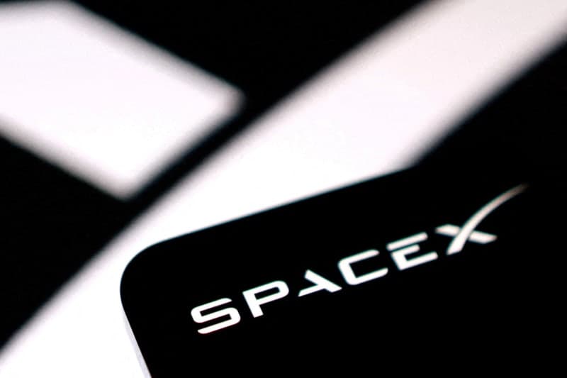 머스크의 스페이스X, 10조 원대 주파수 인수…美 통신시장 정조준