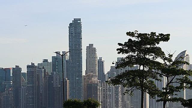 파나마 남서부 규모 7.7 강진 발생…쓰나미 경보 및 주요 시설 폐쇄
