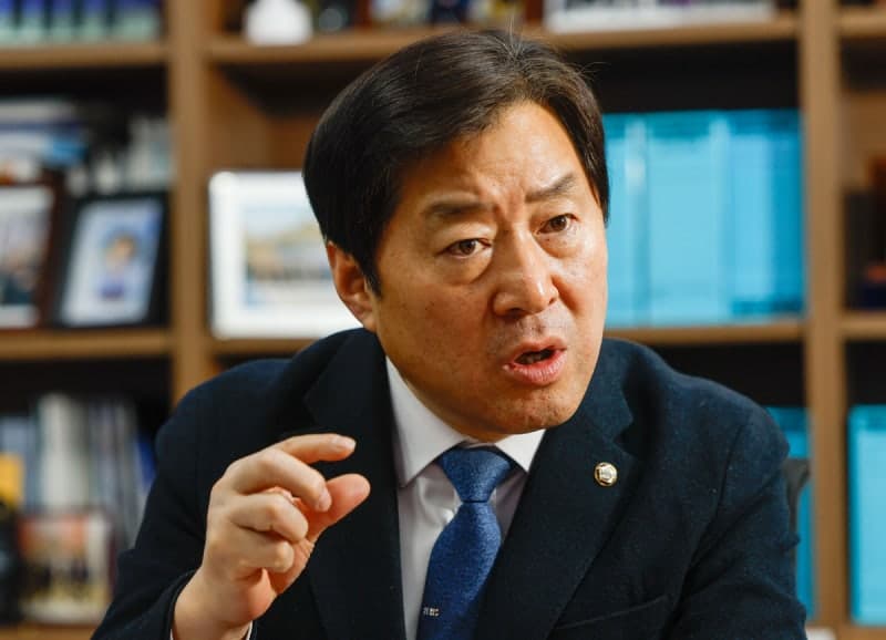 군용차 과태료 6억 넘게 미납하고도 '배 째라'…국방부의 법 위에 선 내부 지침
