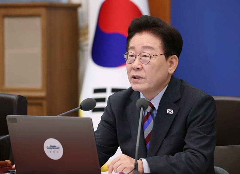 이재명 대통령, SNS 소통 강행… “품격 없다 비난해도 계속할 것”