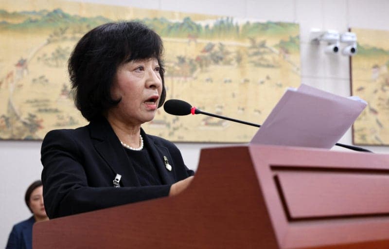 박지향 동북아역사재단 이사장 "해임에 대통령실 개입설 들었다"…최교진 장관 고소 검토