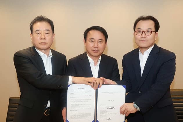 오텍그룹, 건축 마감재 기업 노이리움과 전국 매장 설비 공급 협약 체결
