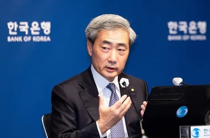 한국은행, 물가 상승과 가계부채 우려에 추가 금리 인상 검토