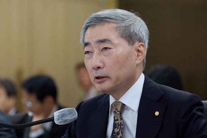 25년 만에 사라진 외환보유액 순위표…한은 총재 허위 해명 논란