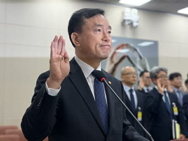 김종철 방미통위원장, AI 이용자 보호 및 불공정 행위 제재 강화