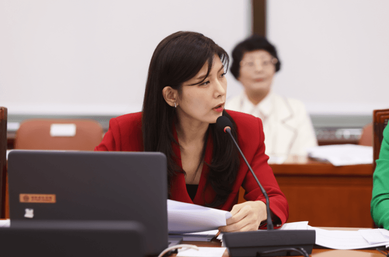 챗GPT에 뚫린 식약처 비공개 임상 자료…2,672건 무방비 유출